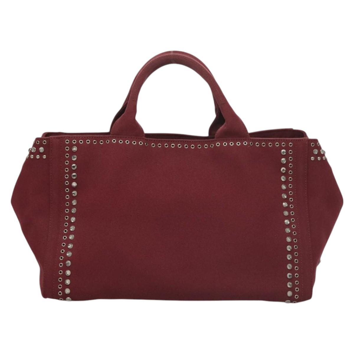 Prada Canapa
