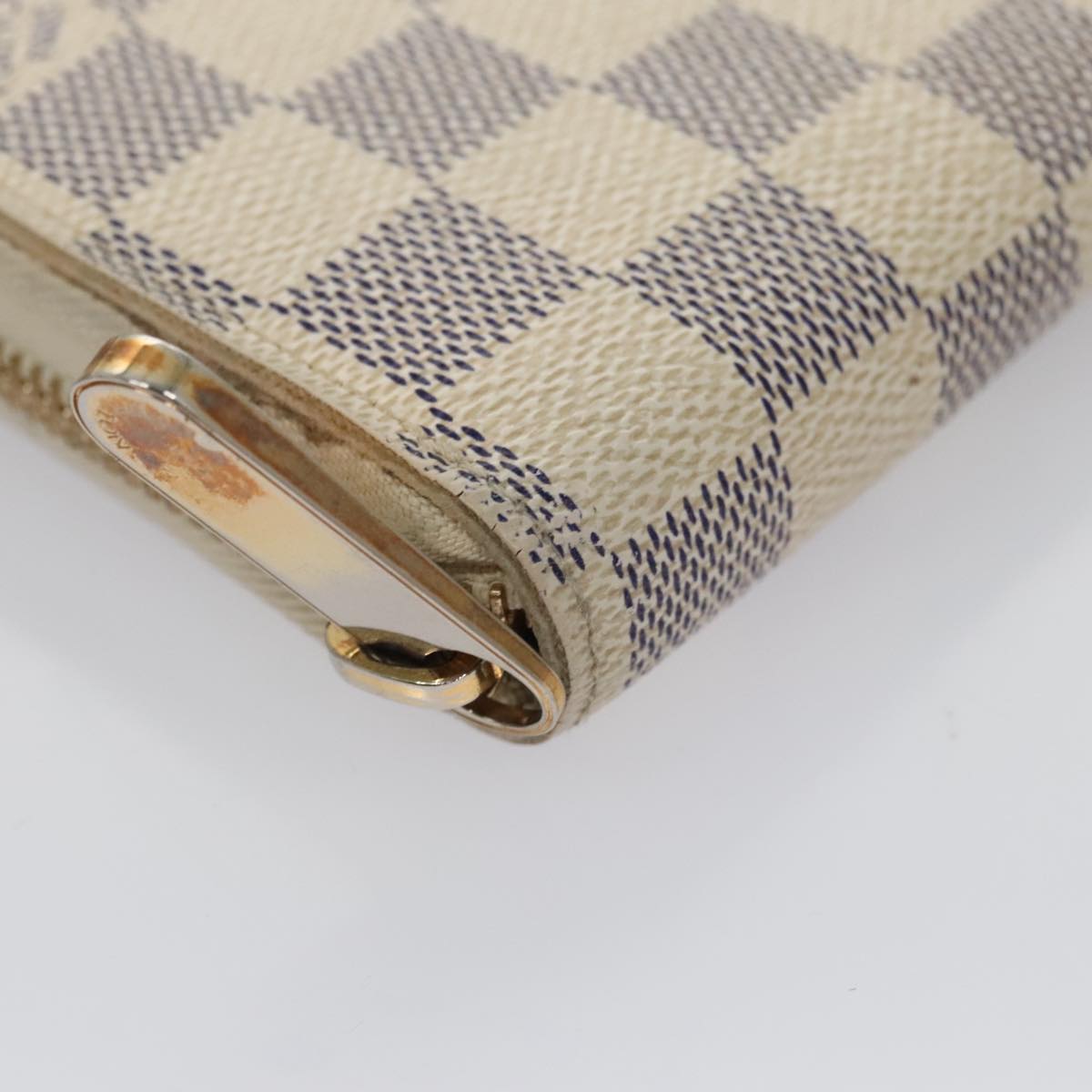 Louis Vuitton Zippy wallet