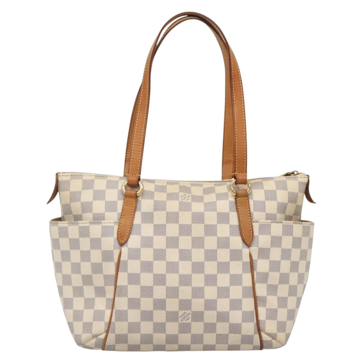 Louis Vuitton Totally