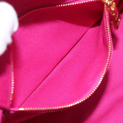 Prada Canapa