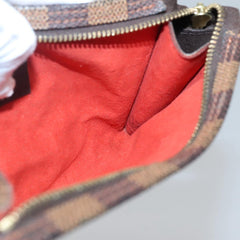 Louis Vuitton Trousse de Toilette