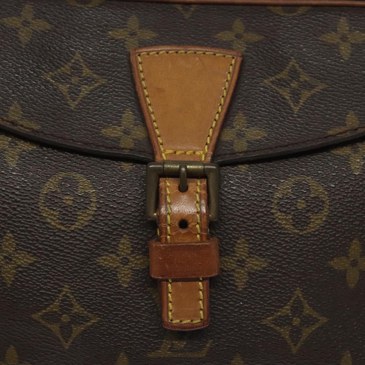 Louis Vuitton Jeune fille
