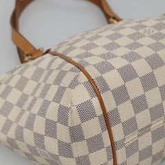 Louis Vuitton Totally