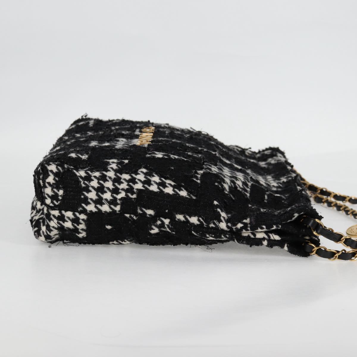 Chanel CHANEL 22