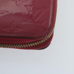 Louis Vuitton Zippy wallet
