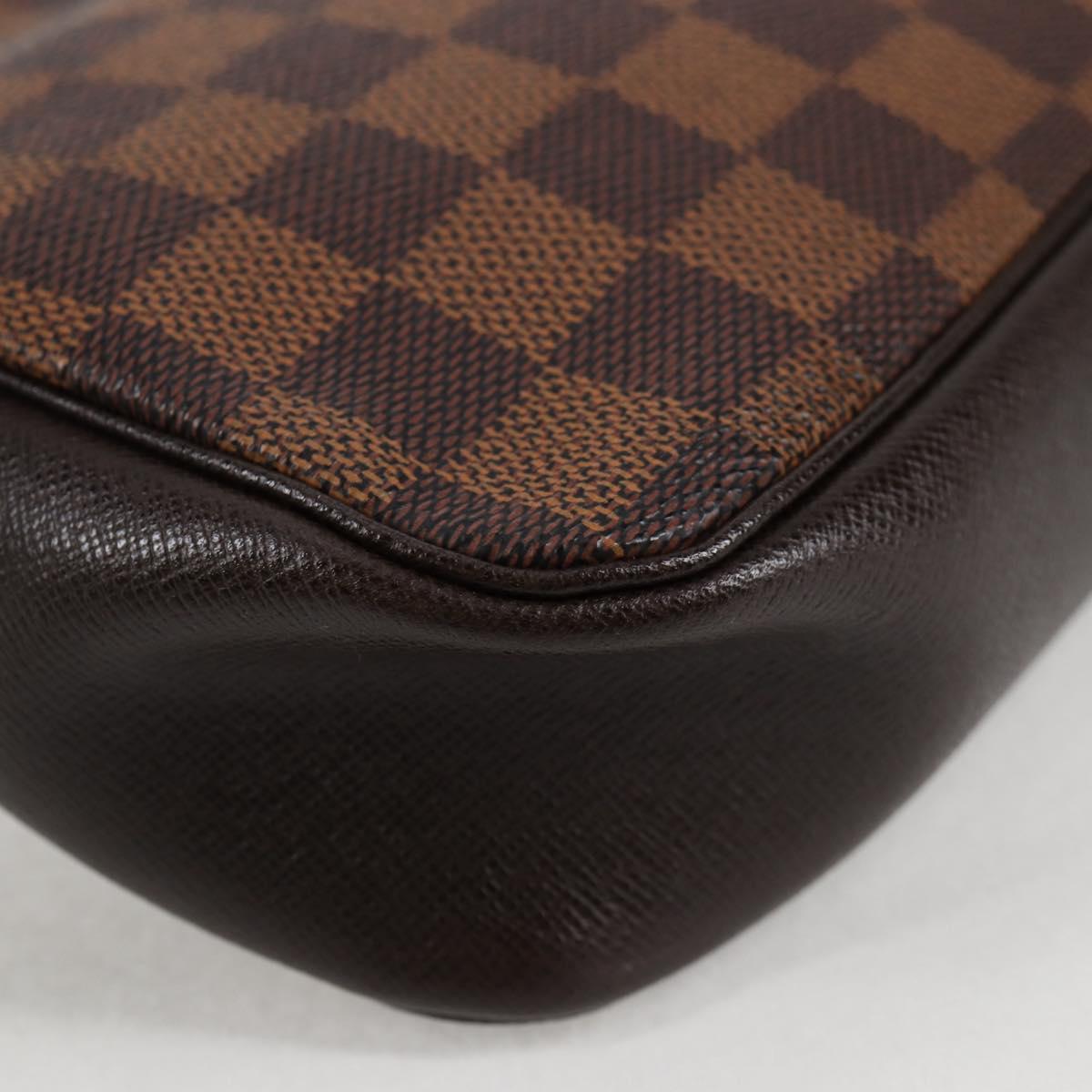 Louis Vuitton Trousse makeup