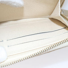 Louis Vuitton Zippy wallet