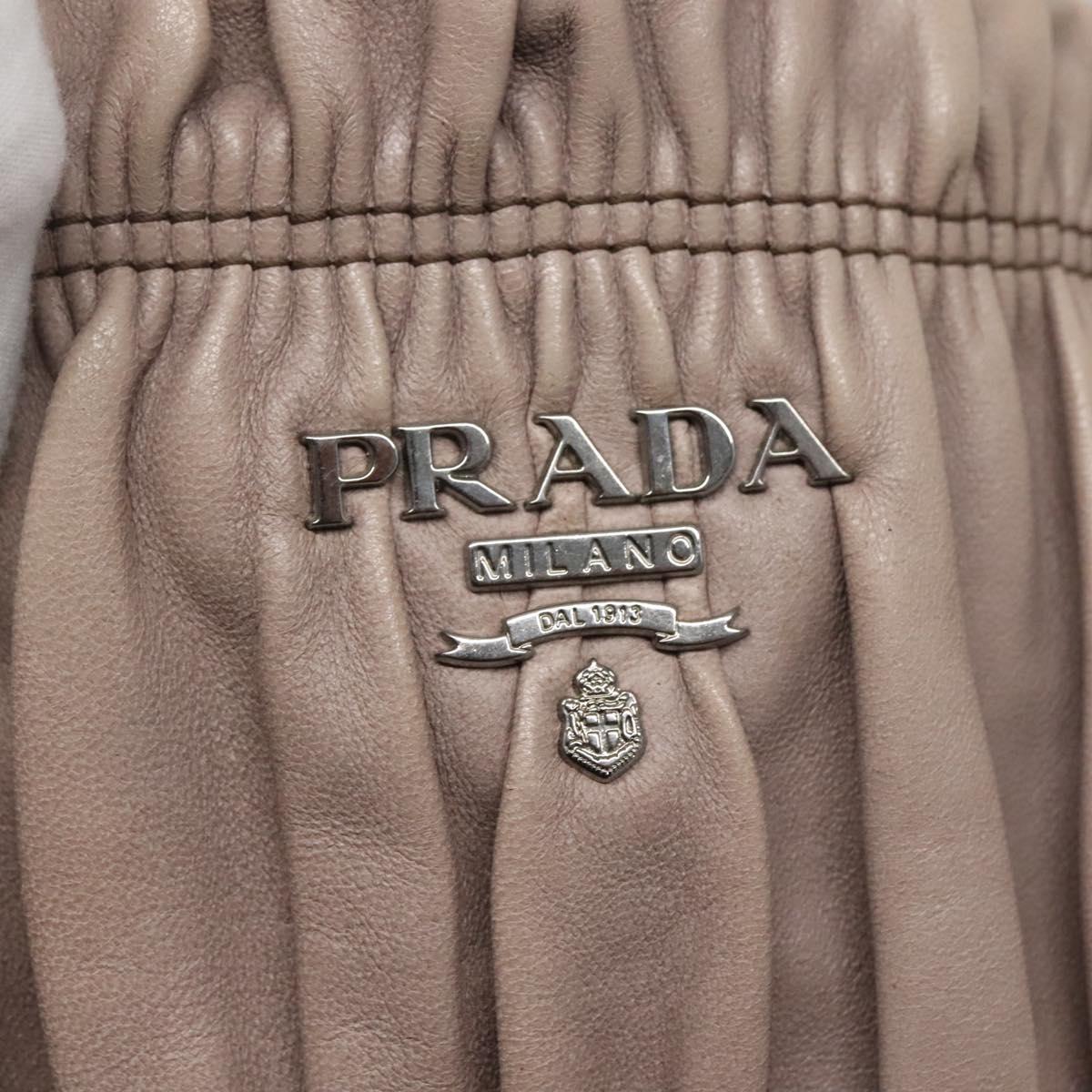Prada Gaufre