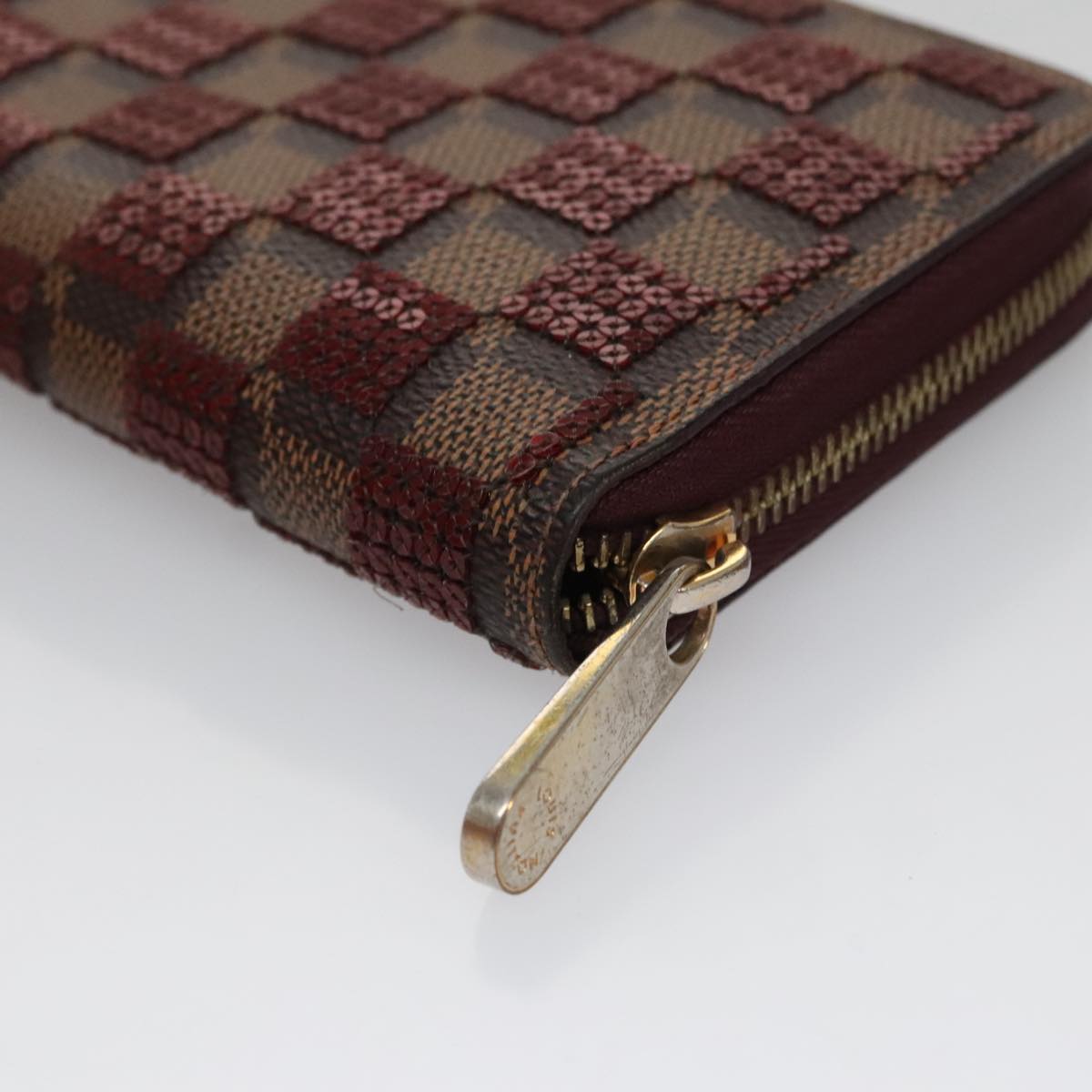 Louis Vuitton Zippy wallet