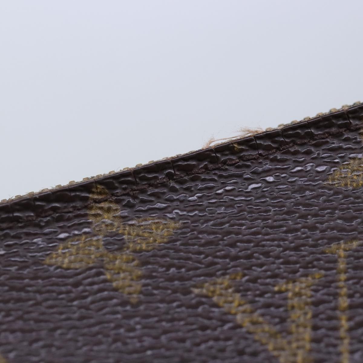 Louis Vuitton Pochette Clés