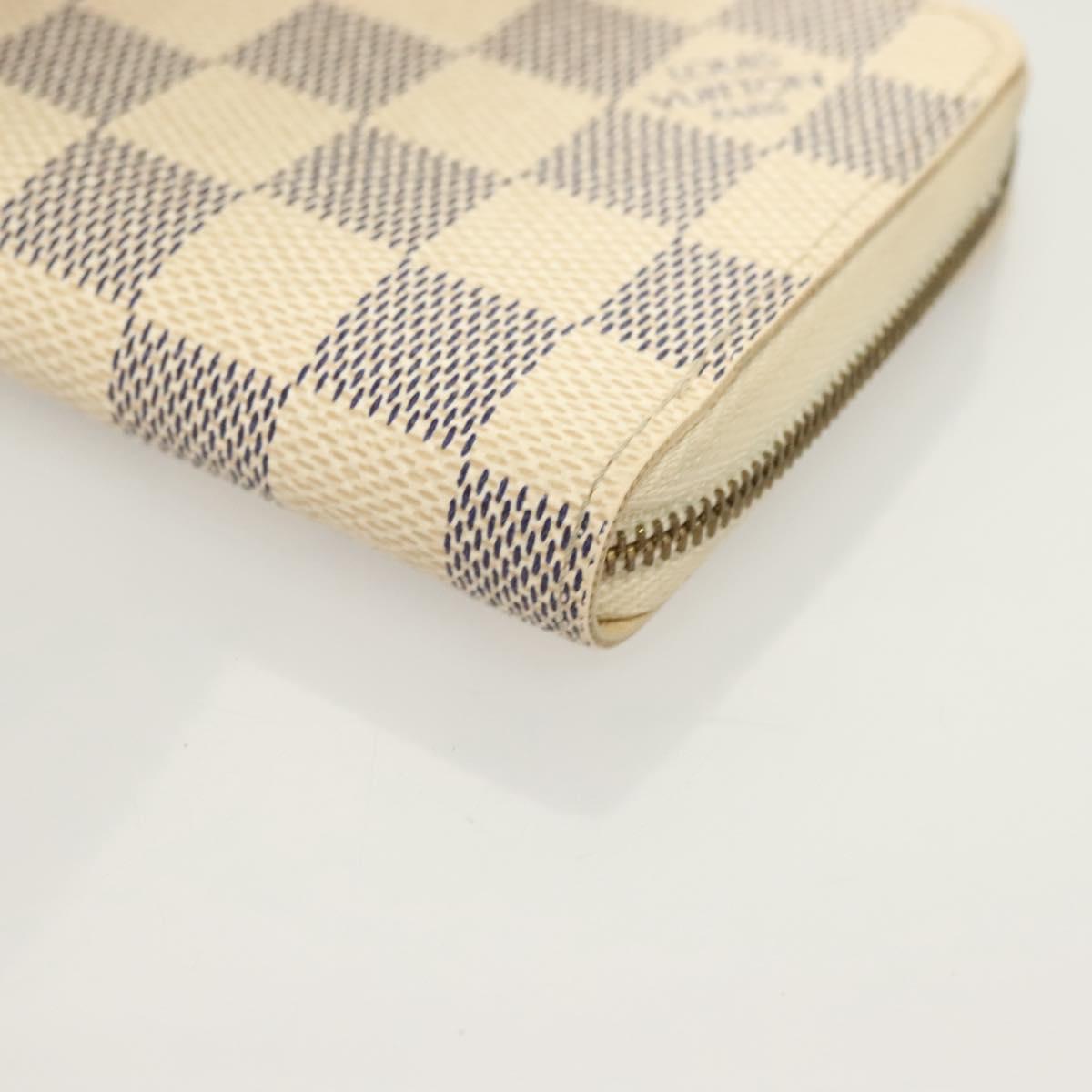 Louis Vuitton Zippy coin purse