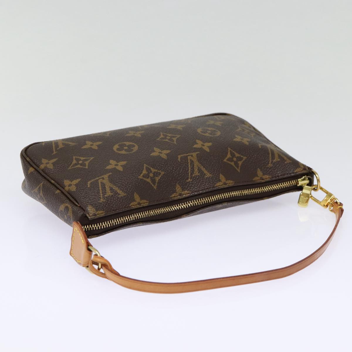 Louis Vuitton Pochette Accessoire