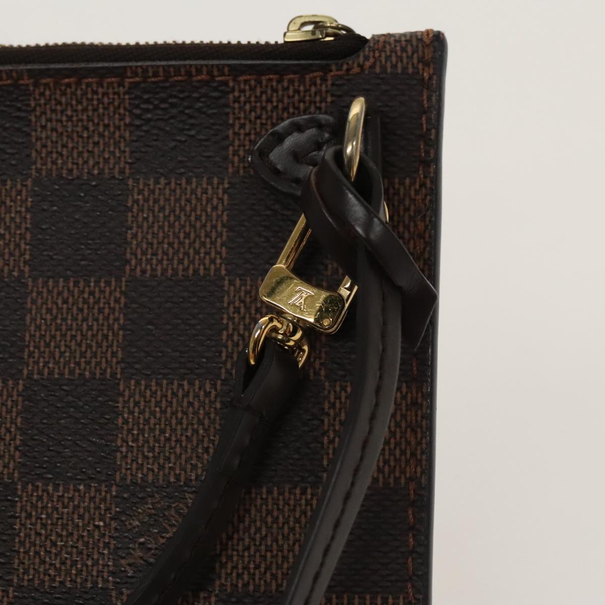 Louis Vuitton Pochette Accessoire