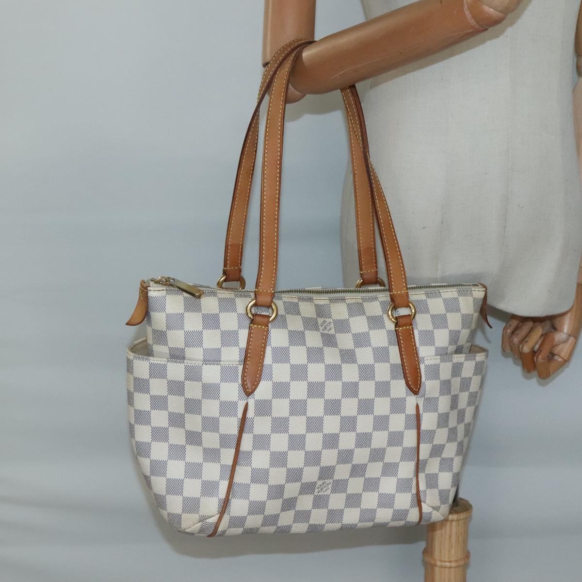 Louis Vuitton Totally