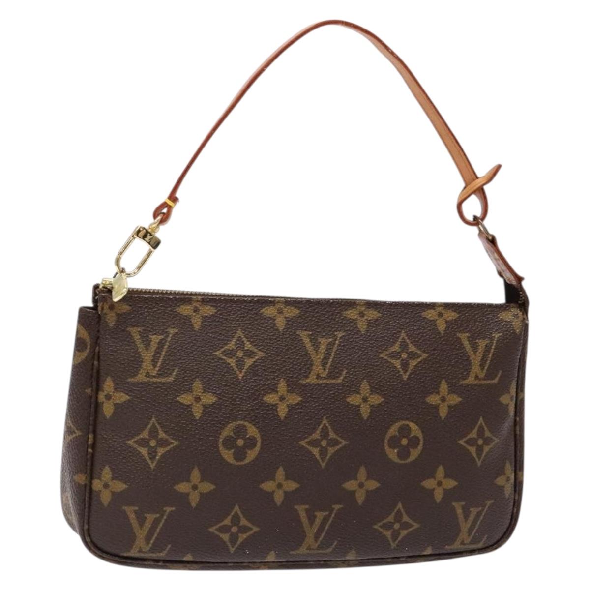 Louis Vuitton Pochette Accessoire
