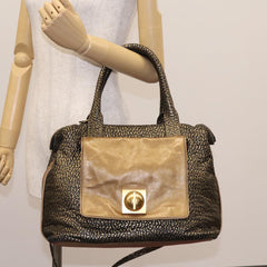 Chloé