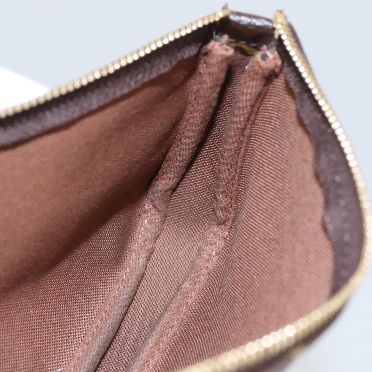 Louis Vuitton Pochette Accessoire