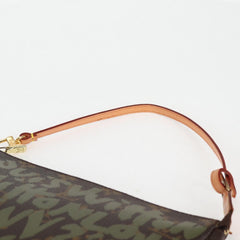 Louis Vuitton Pochette Accessoire