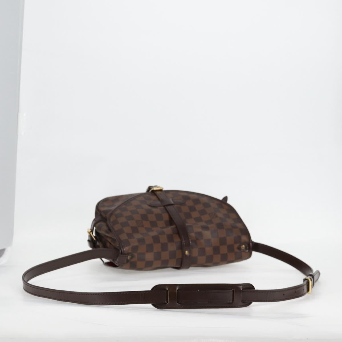 Louis Vuitton Saumur