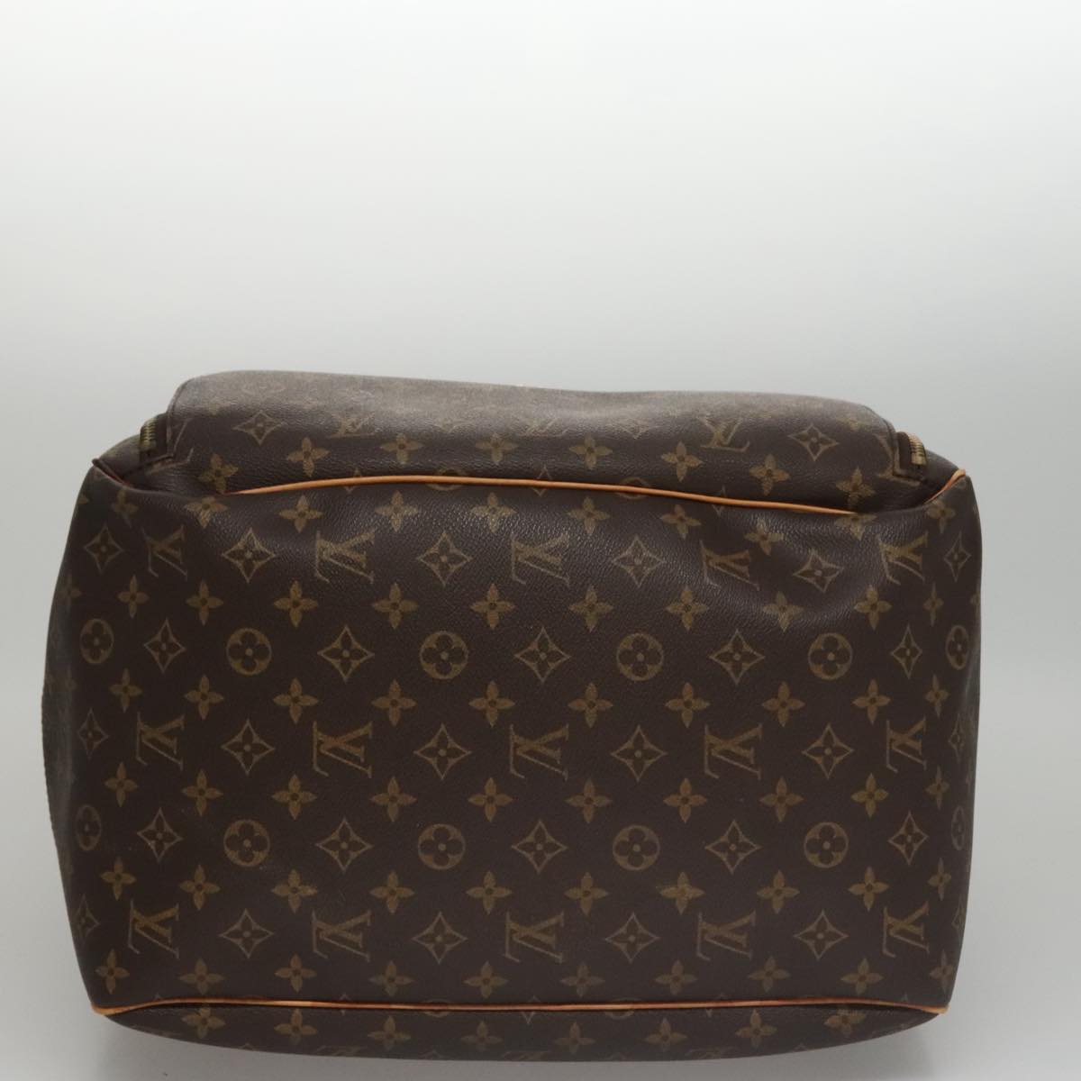 Louis Vuitton Evasion