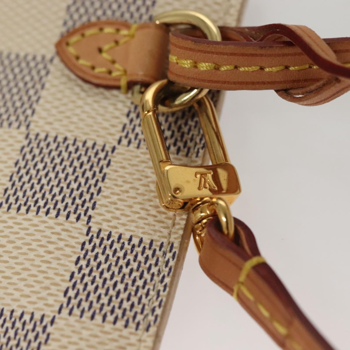 Louis Vuitton Neverfull pouch