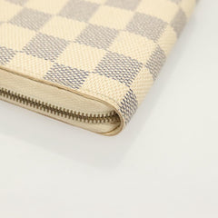 Louis Vuitton Zippy coin purse