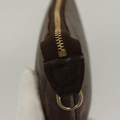 Louis Vuitton Pochette Accessoire