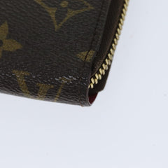 Louis Vuitton Zippy wallet