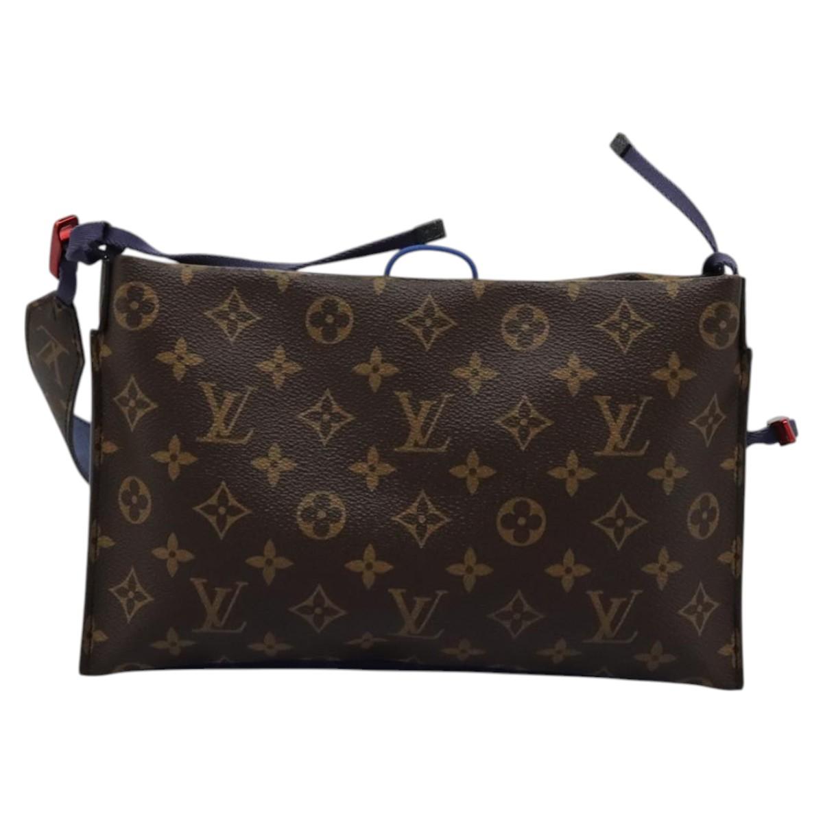 Louis Vuitton Split Pacific