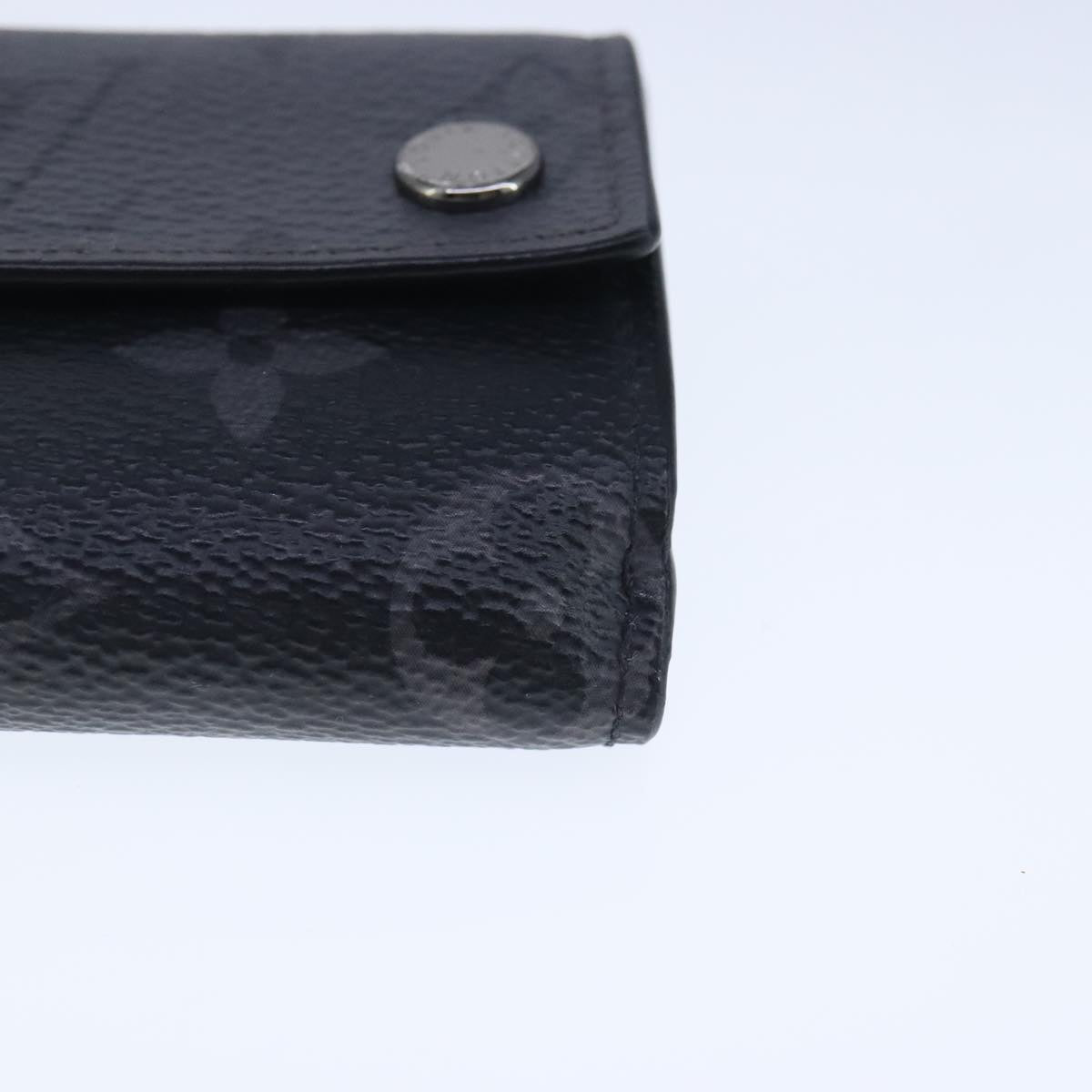 Louis Vuitton Discovery