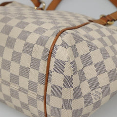 Louis Vuitton Totally