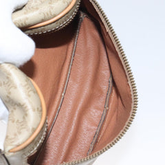 Céline Belt