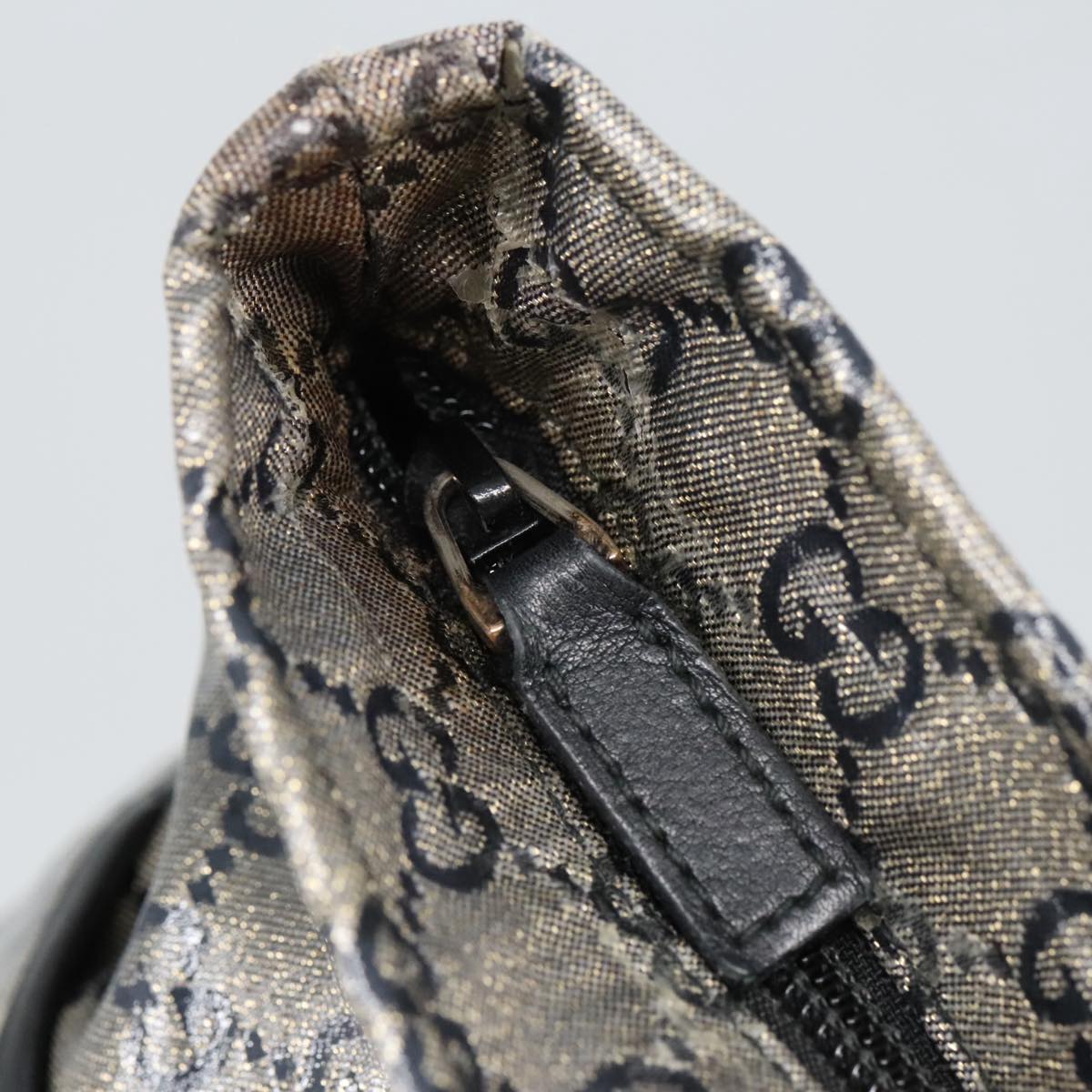 Gucci GG crystal