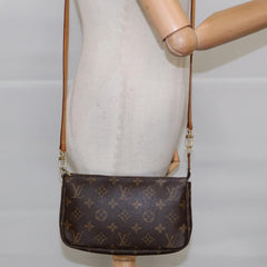 Louis Vuitton Pochette Accessoire