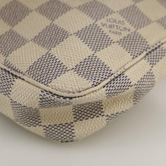 Louis Vuitton Pochette Accessoire