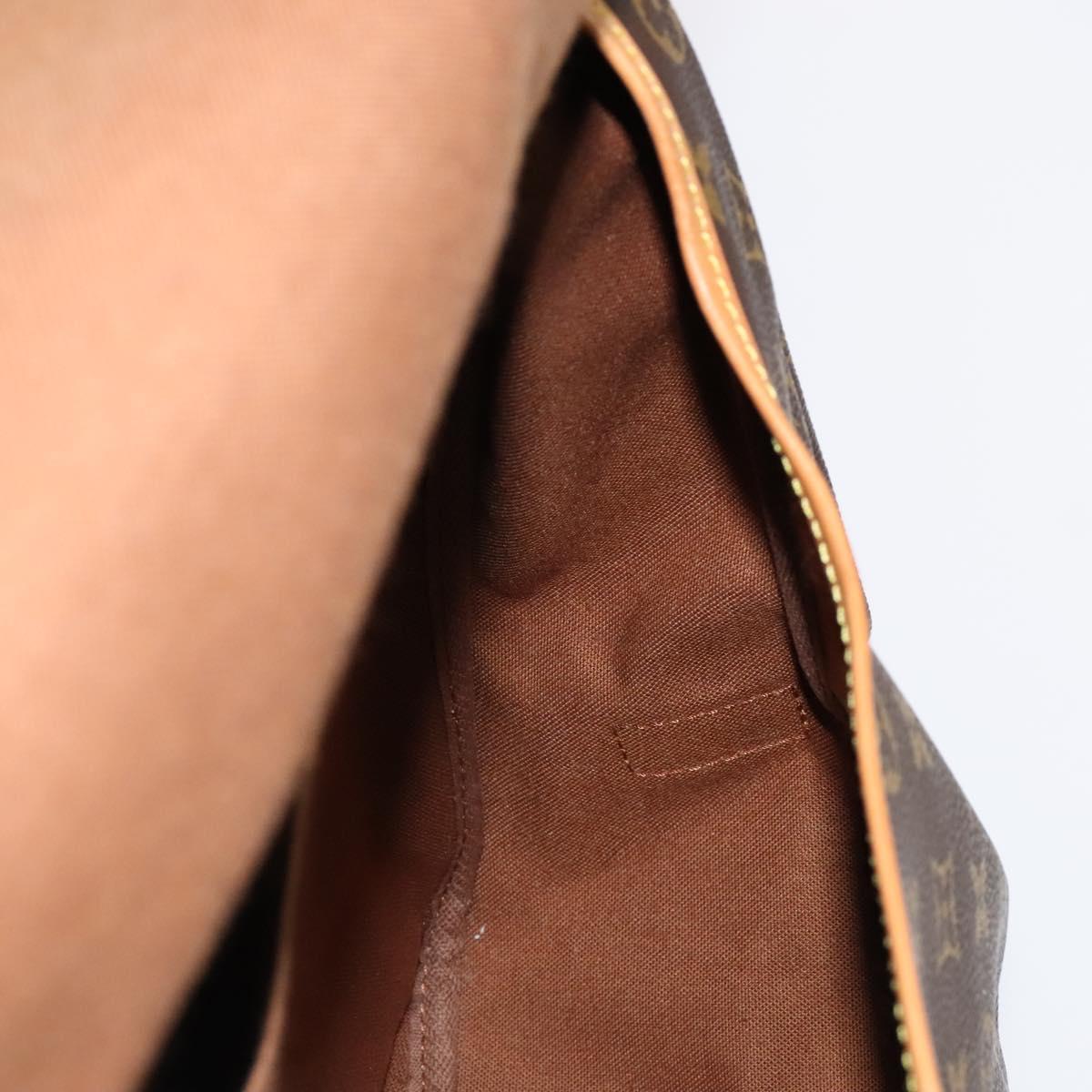 Louis Vuitton Saumur 35