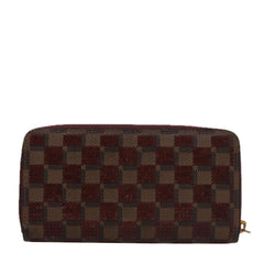 Louis Vuitton Zippy wallet