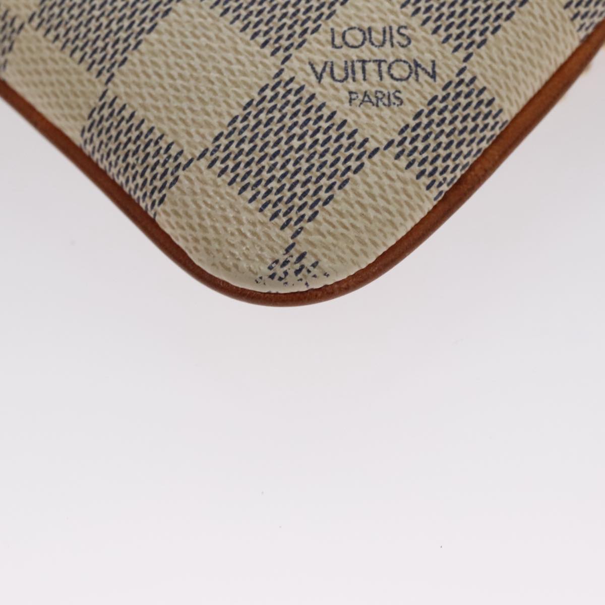 Louis Vuitton Mira