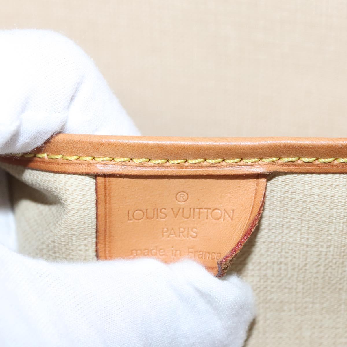Louis Vuitton Excursion