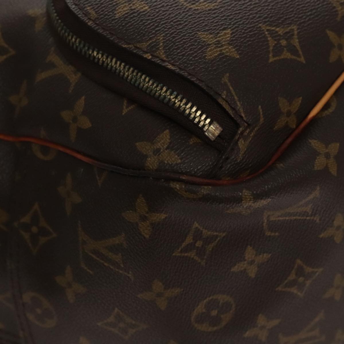 Louis Vuitton Evasion