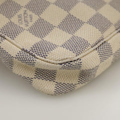Louis Vuitton Pochette Accessoire