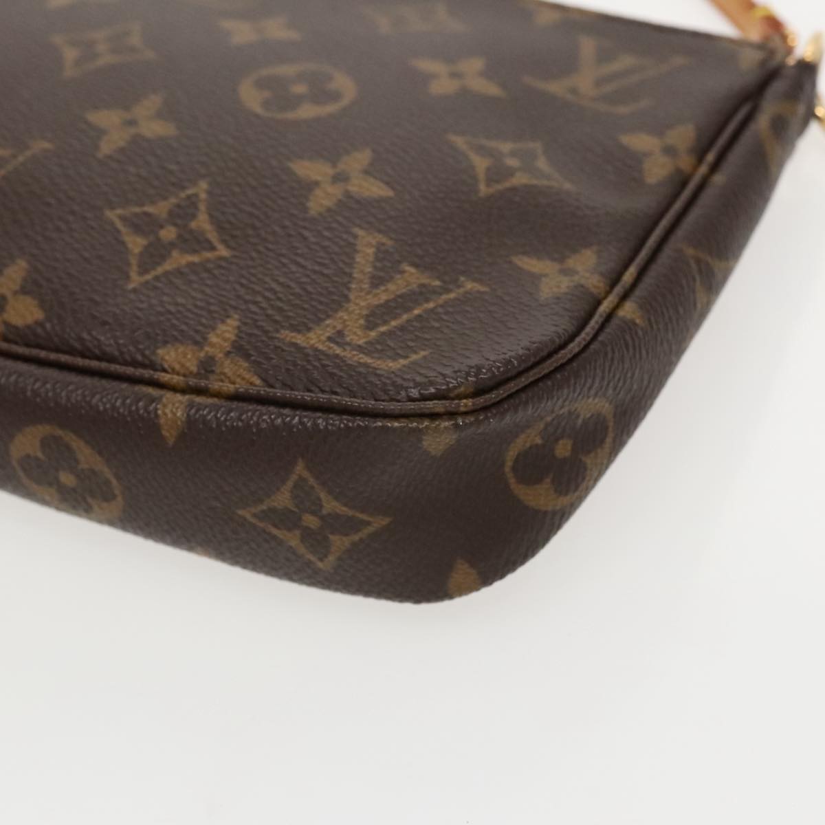 Louis Vuitton Pochette Accessoire