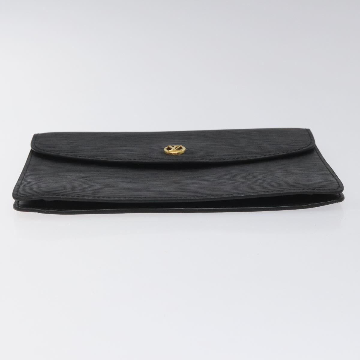Louis Vuitton Montaigne