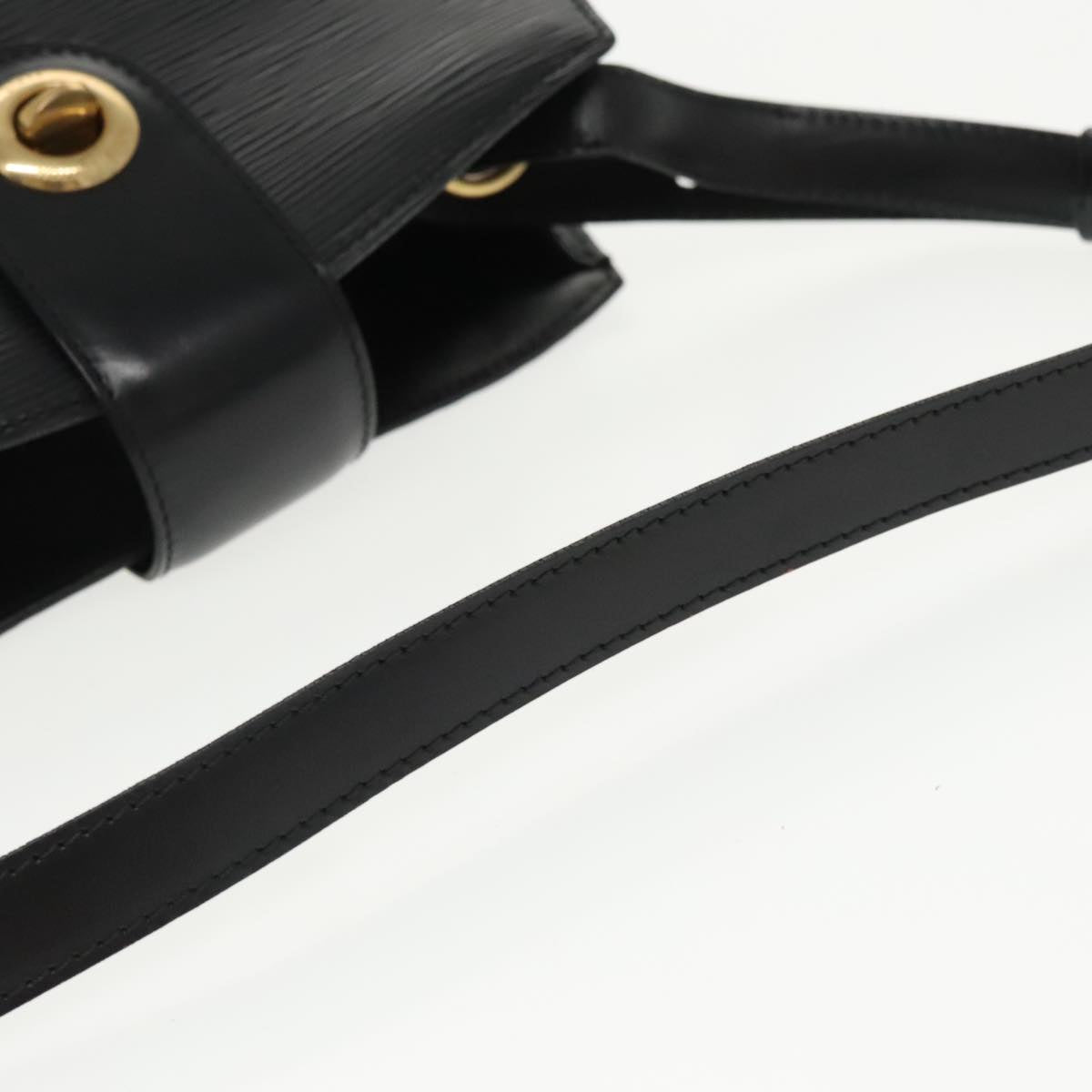 Louis Vuitton Cluny