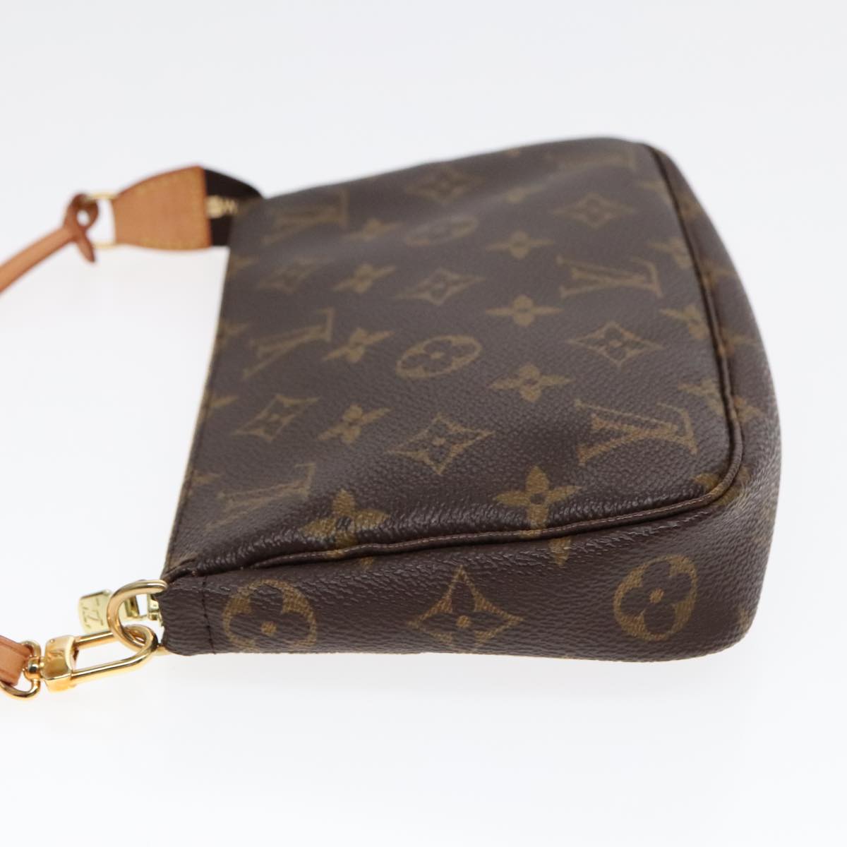 Louis Vuitton Pochette Accessoire