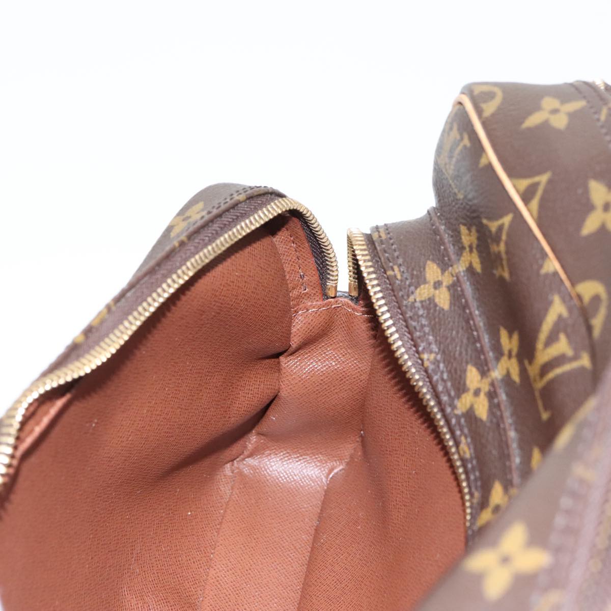 Louis Vuitton Nile