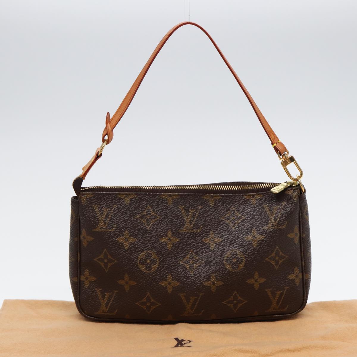 Louis Vuitton Pochette Accessoire