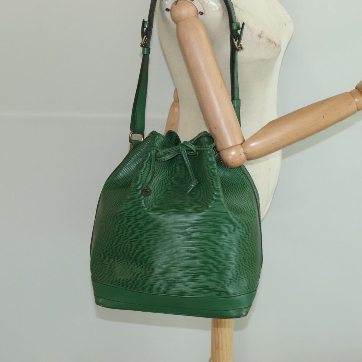 Louis Vuitton Noe