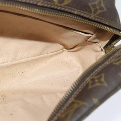 Louis Vuitton Trousse Toilette 28