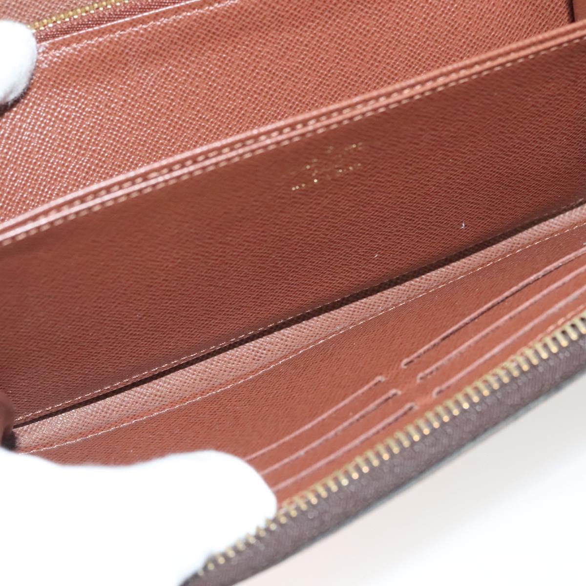 Louis Vuitton Zippy wallet